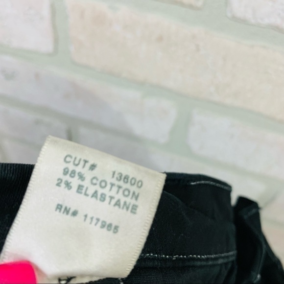 J Brand Zoey Triple Zip Skinny Jeans in Jett 25 - Picture 11 of 12